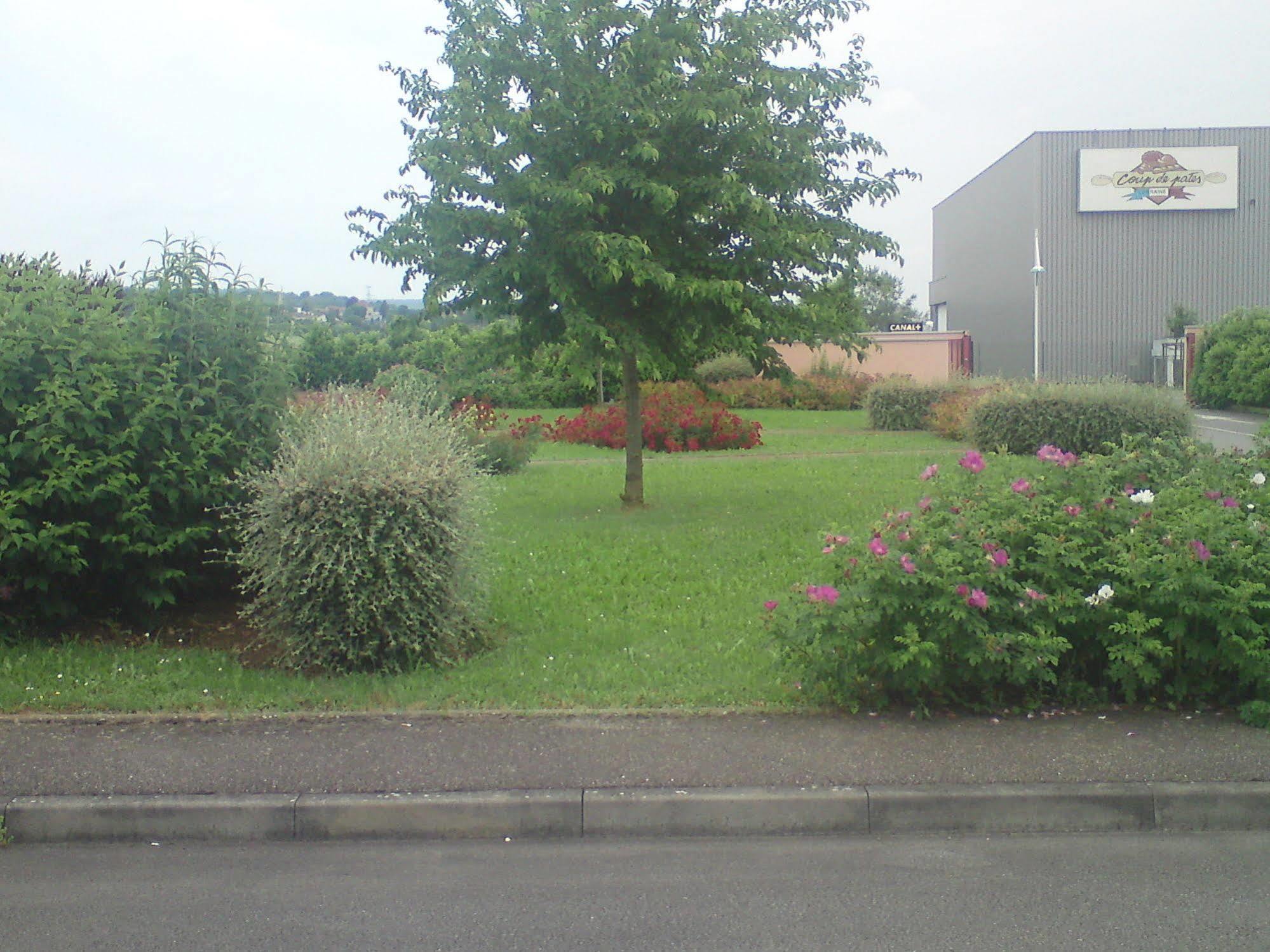 Hotel Siatel Metz Norroy-le-Veneur Bagian luar foto